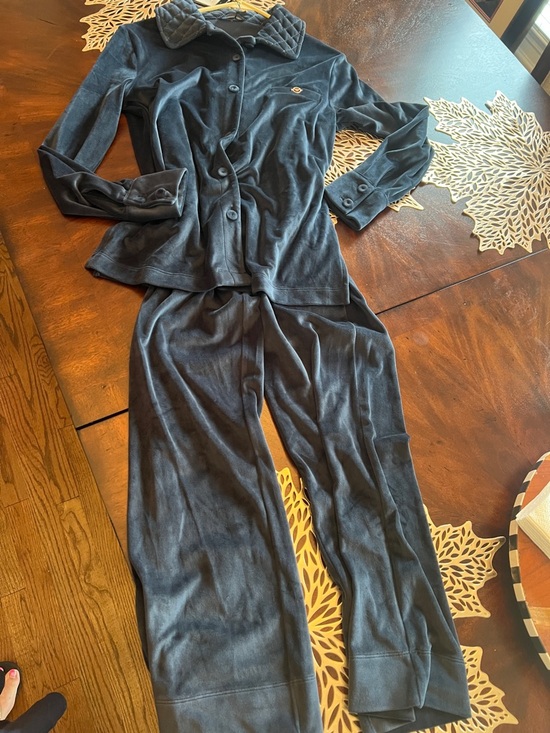 Emporio Armani Other - 🔥Emporio Armani Women's obsidian chenille lounge Set in Navy- this is heaven 💵